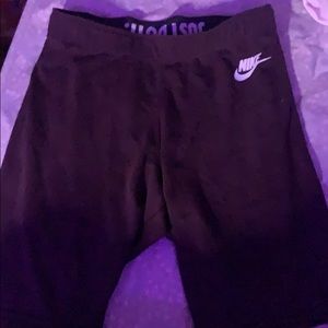 maroon nike biker shorts